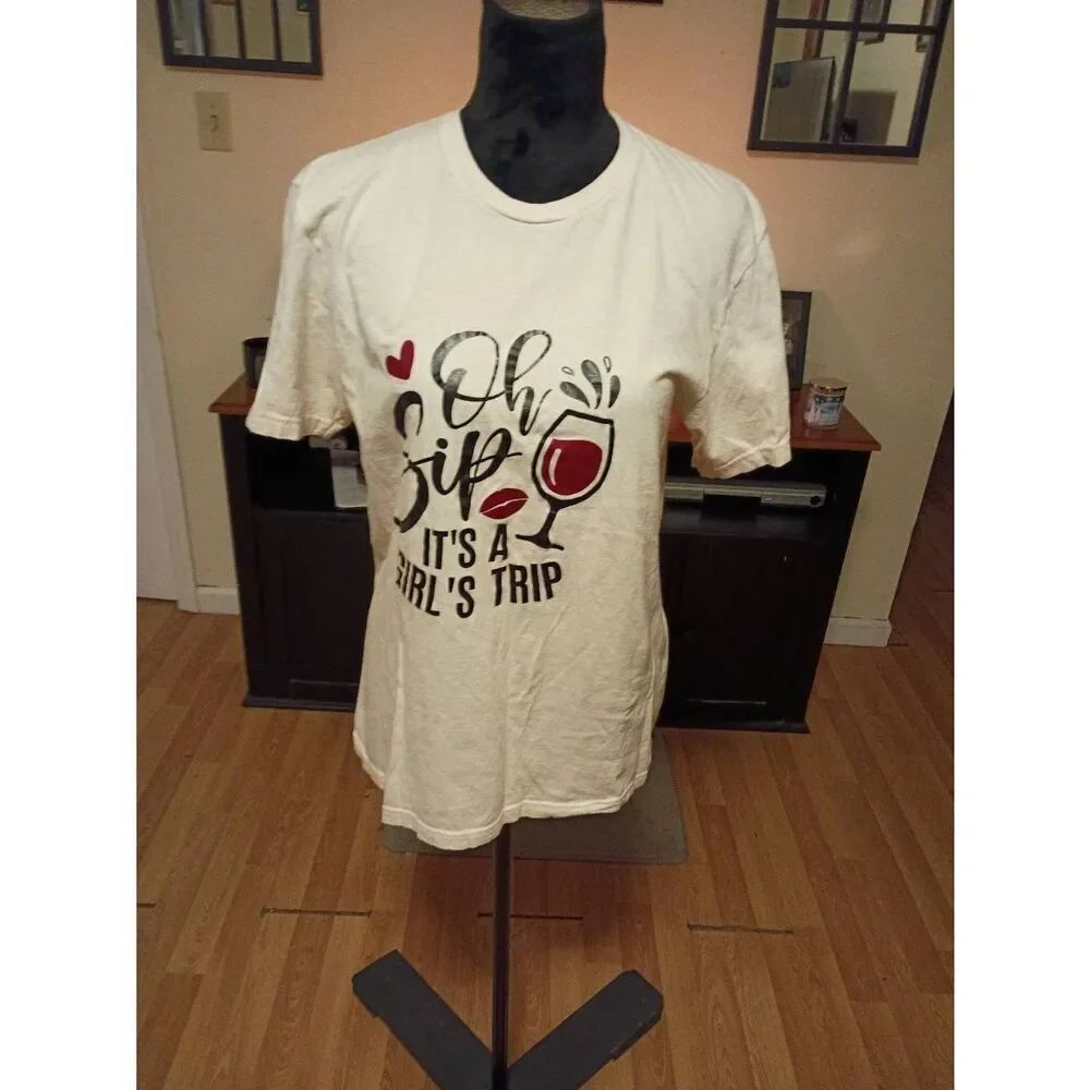Medium Girls Trip Wine Glass Cream Red Short Sleeve Pullover Shirt Tee Tshirt
